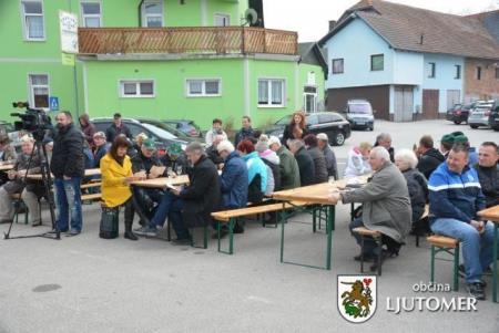 Martinovanje v središču Male Nedelje 4